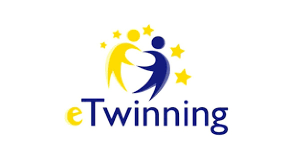 e-Twinning Projemizin çalışmaları hızla sürüyor